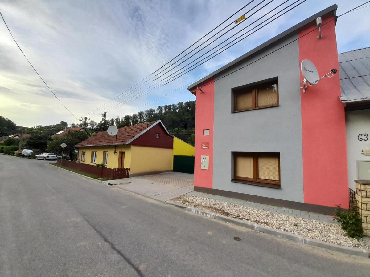 Pohoda Salas U Velehradu-2 Apartmany Uherské Hradiště エクステリア 写真